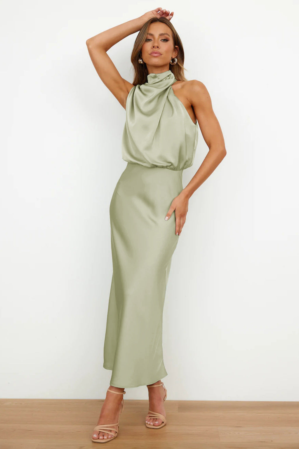 Lydia™ | Long Dress With Halter Neck