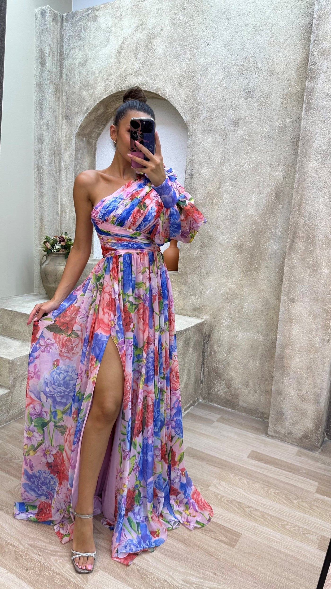 Mckenzie™ | Stunning Flowing Gown