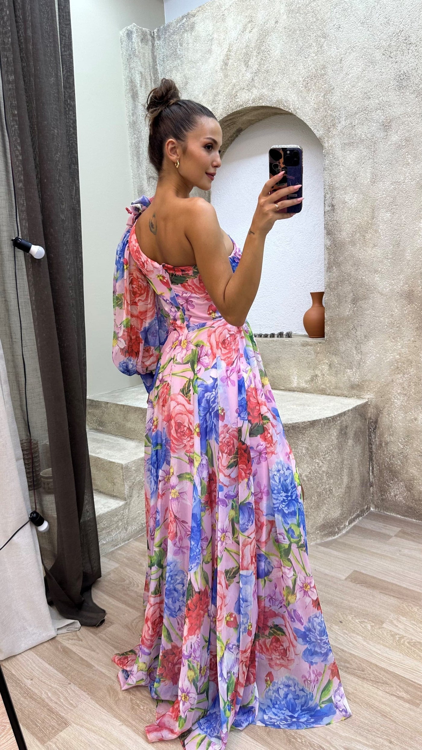 Mckenzie™ | Stunning Flowing Gown