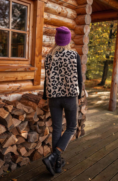 Astrd™ | Leopard Knitted Vest