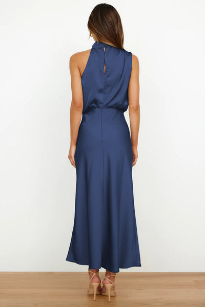 Lydia™ | Long Dress With Halter Neck