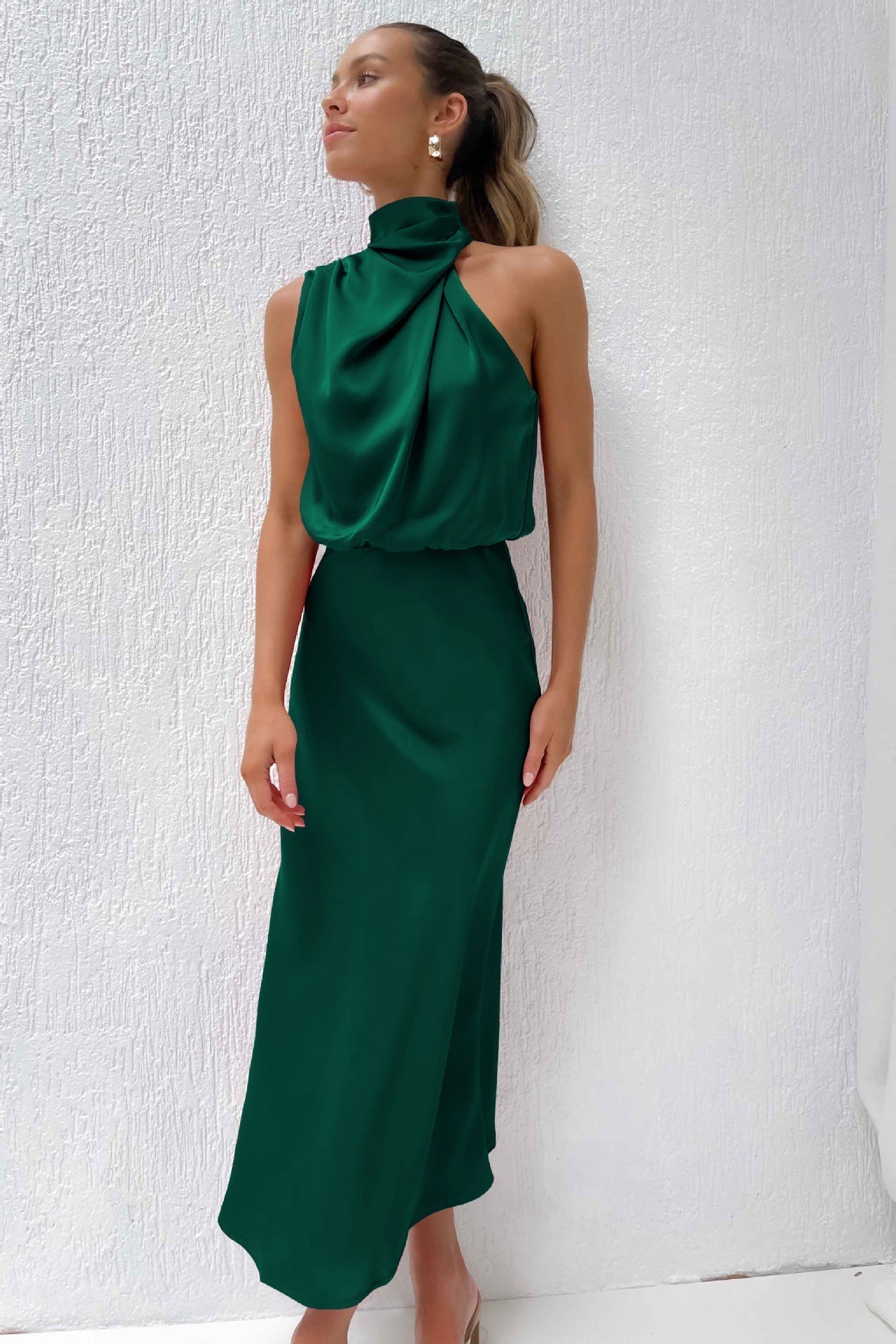 Lydia™ | Long Dress With Halter Neck