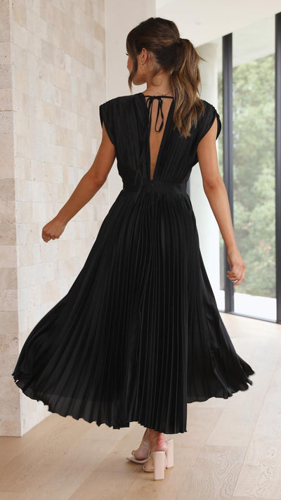 Stellar™ | Pleated Maxi Dress