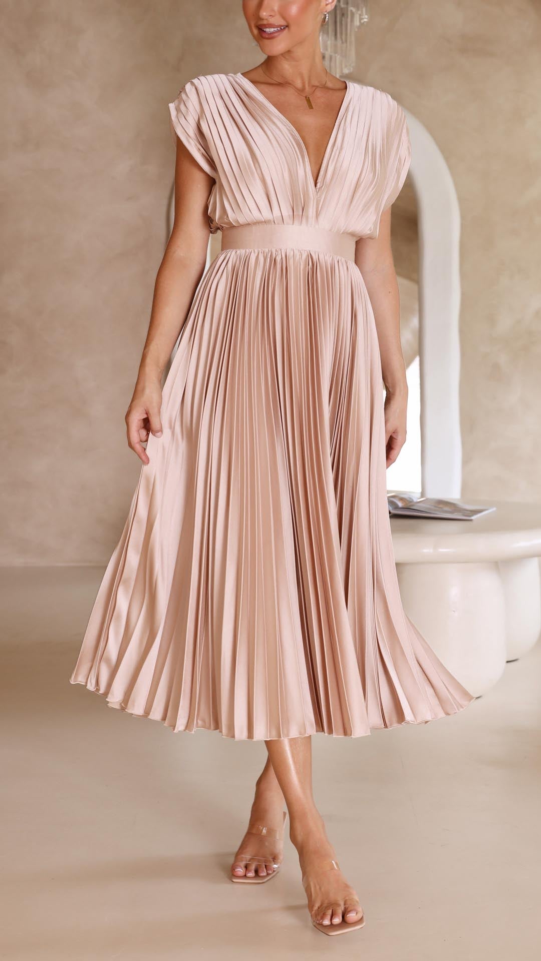 Stellar™ | Pleated Maxi Dress