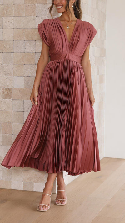 Stellar™ | Pleated Maxi Dress