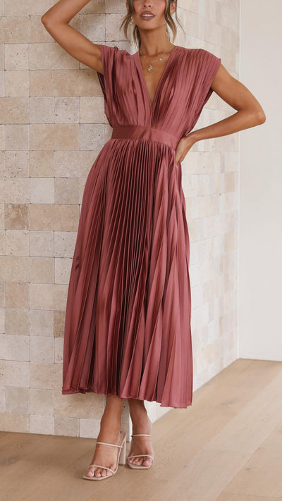 Stellar™ | Pleated Maxi Dress