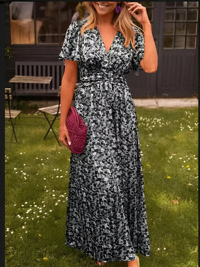 Sampaio™ | Elegant Dress With V-Neck And Floral Print