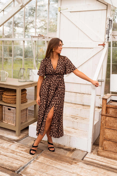 Coralie™ | Stylish Leopard Print Maxi Dress