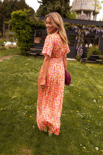 Sampaio™ | Elegant Dress With V-Neck And Floral Print