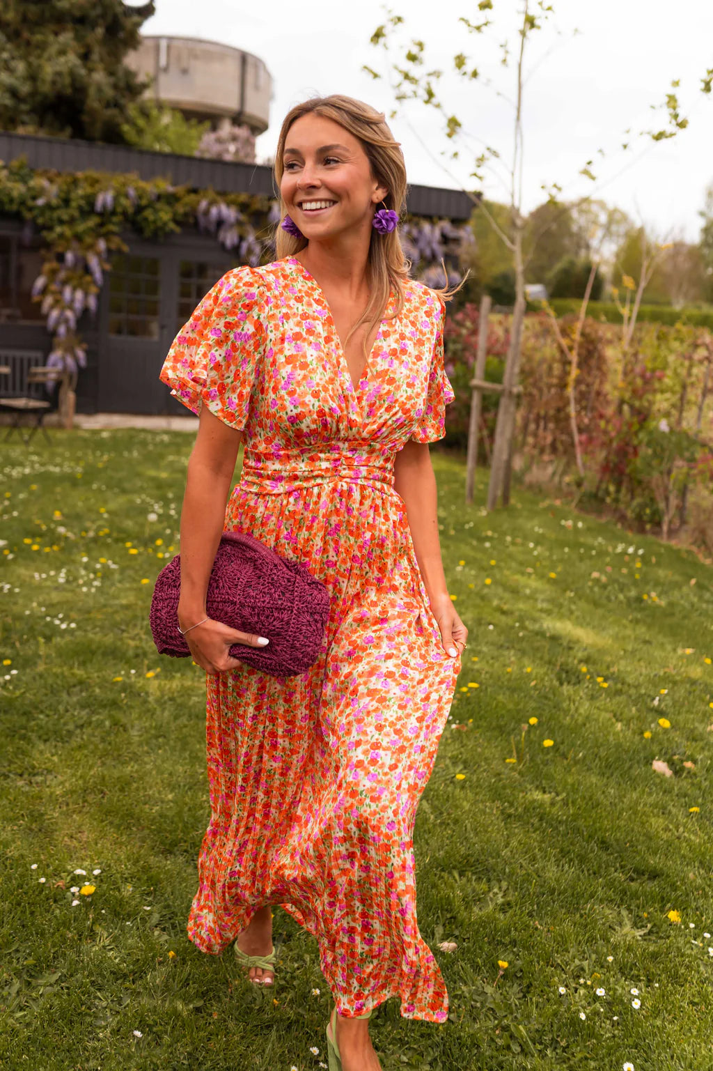 Sampaio™ | Elegant Dress With V-Neck And Floral Print